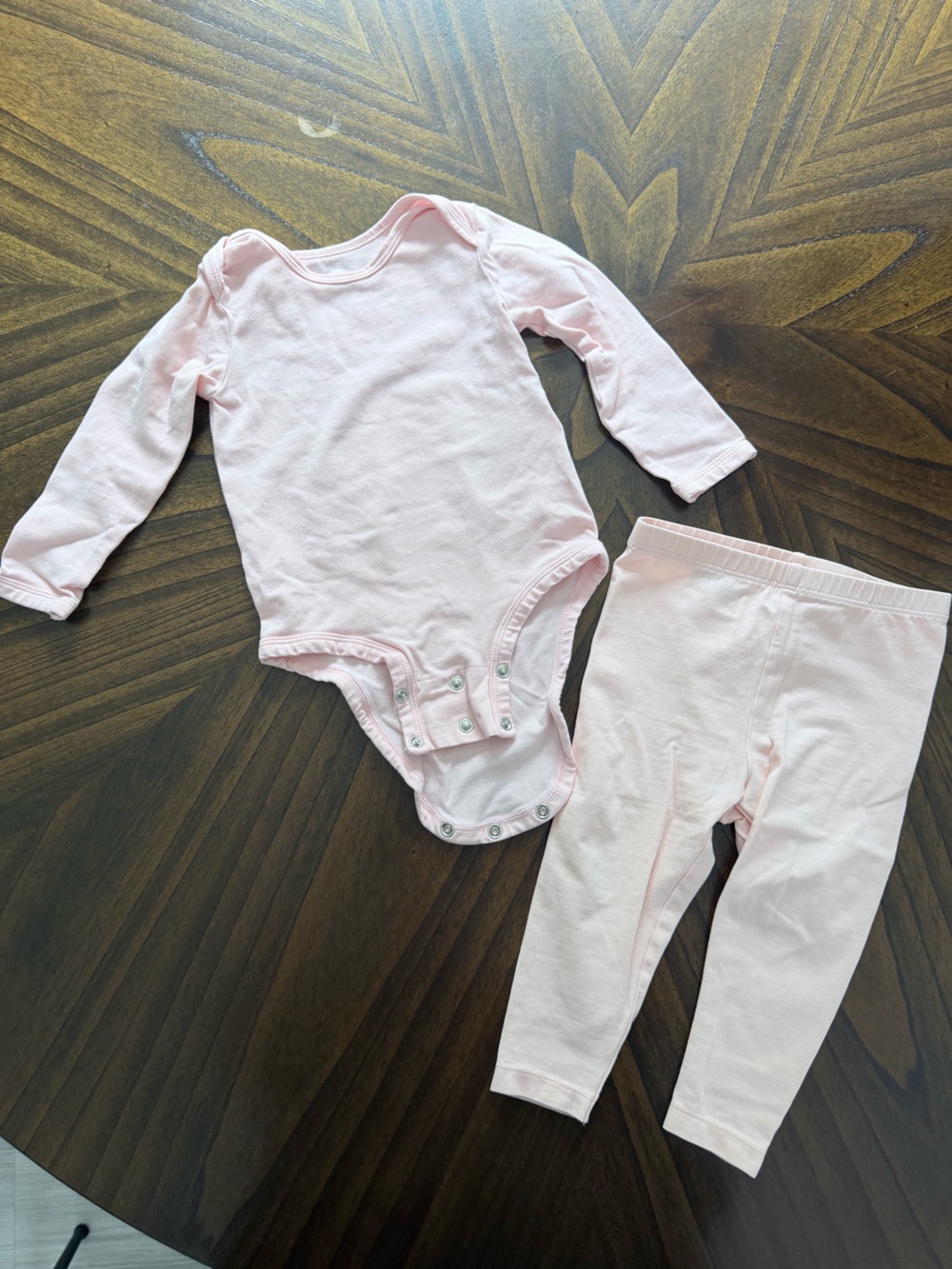 Amazon Essentials Light Pink Long Sleeve Bodysuit & Leggings Set